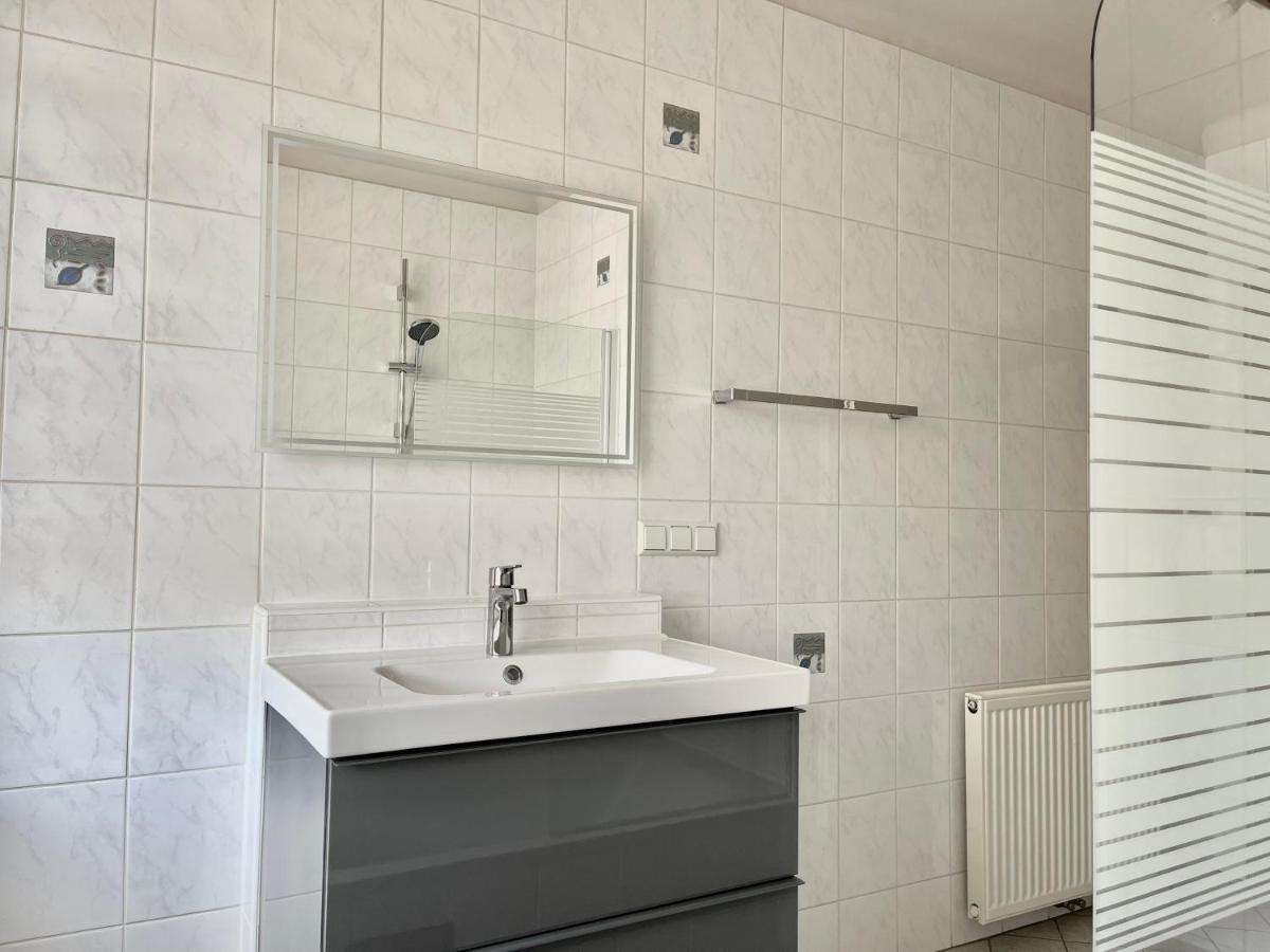 Apartment Homely 1