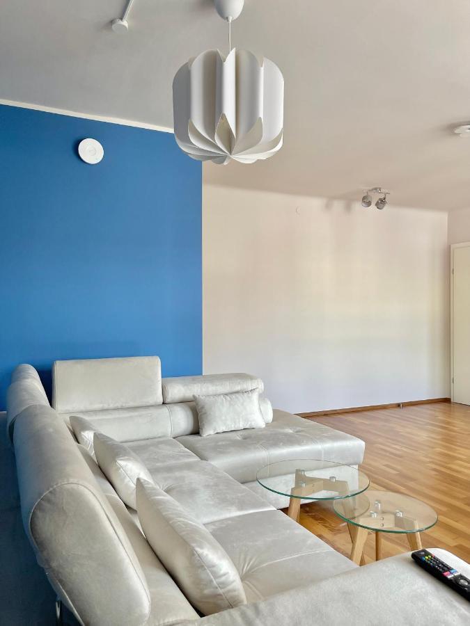 Apartment Homely 1 *