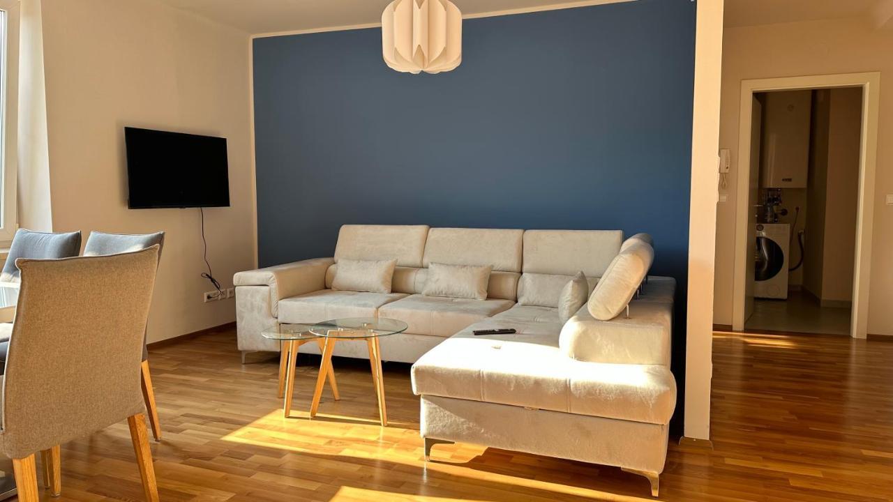 Apartment Homely 1 *